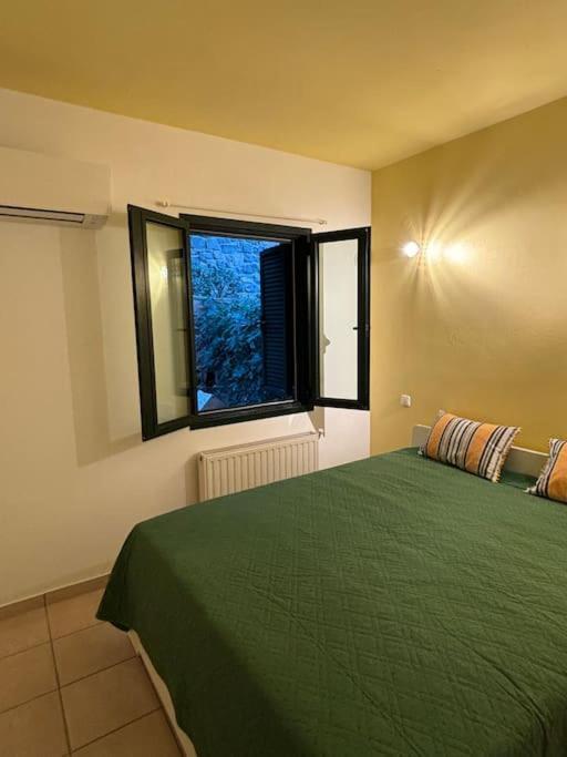 Appartement Avec Vue Aegina Exteriör bild